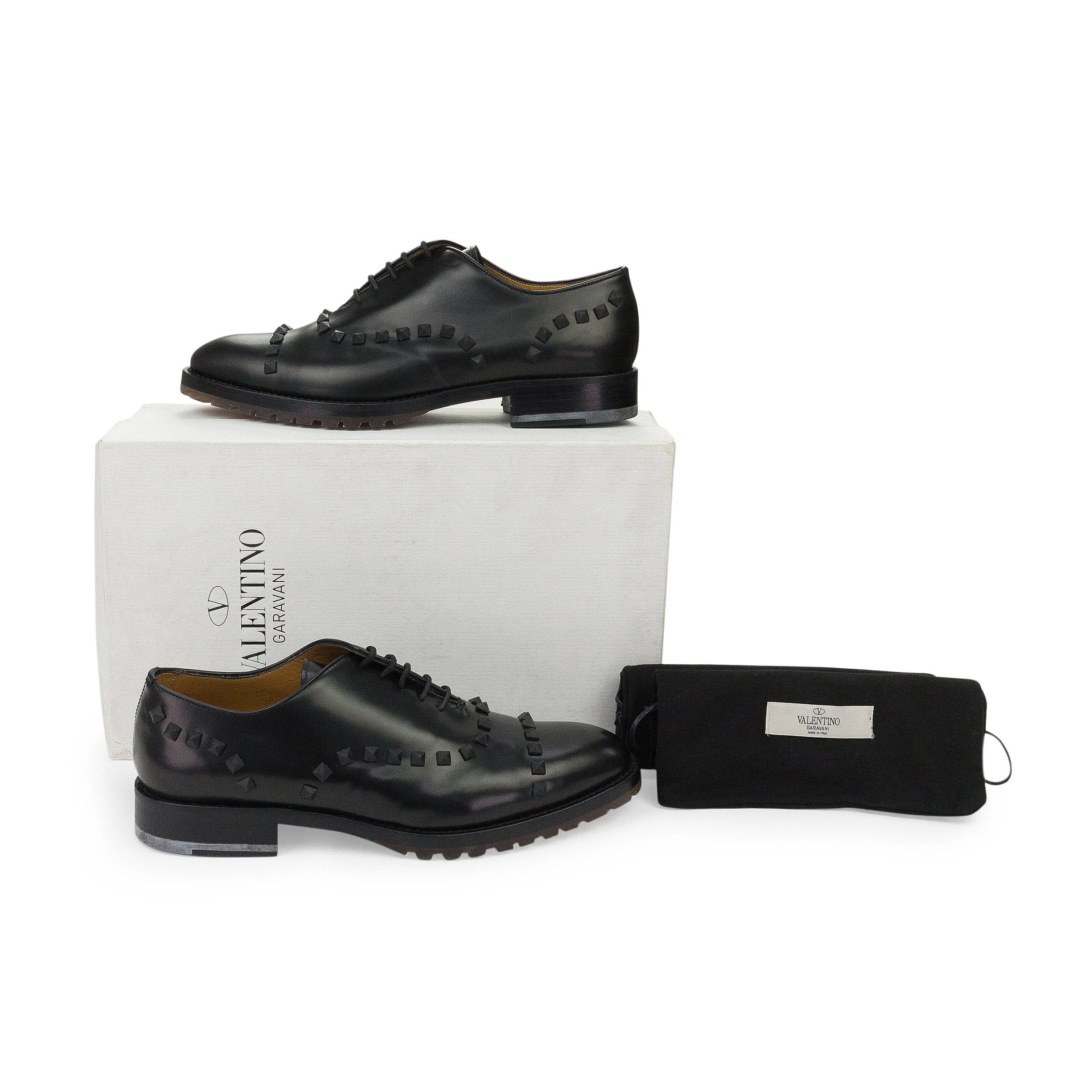 BLACK ROCKSTUD OXFORDS