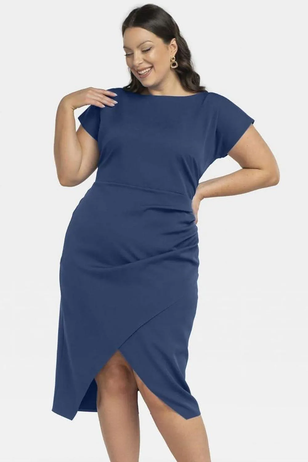 Chic Allure Plus Size Tara Dress for Elegant Occasions