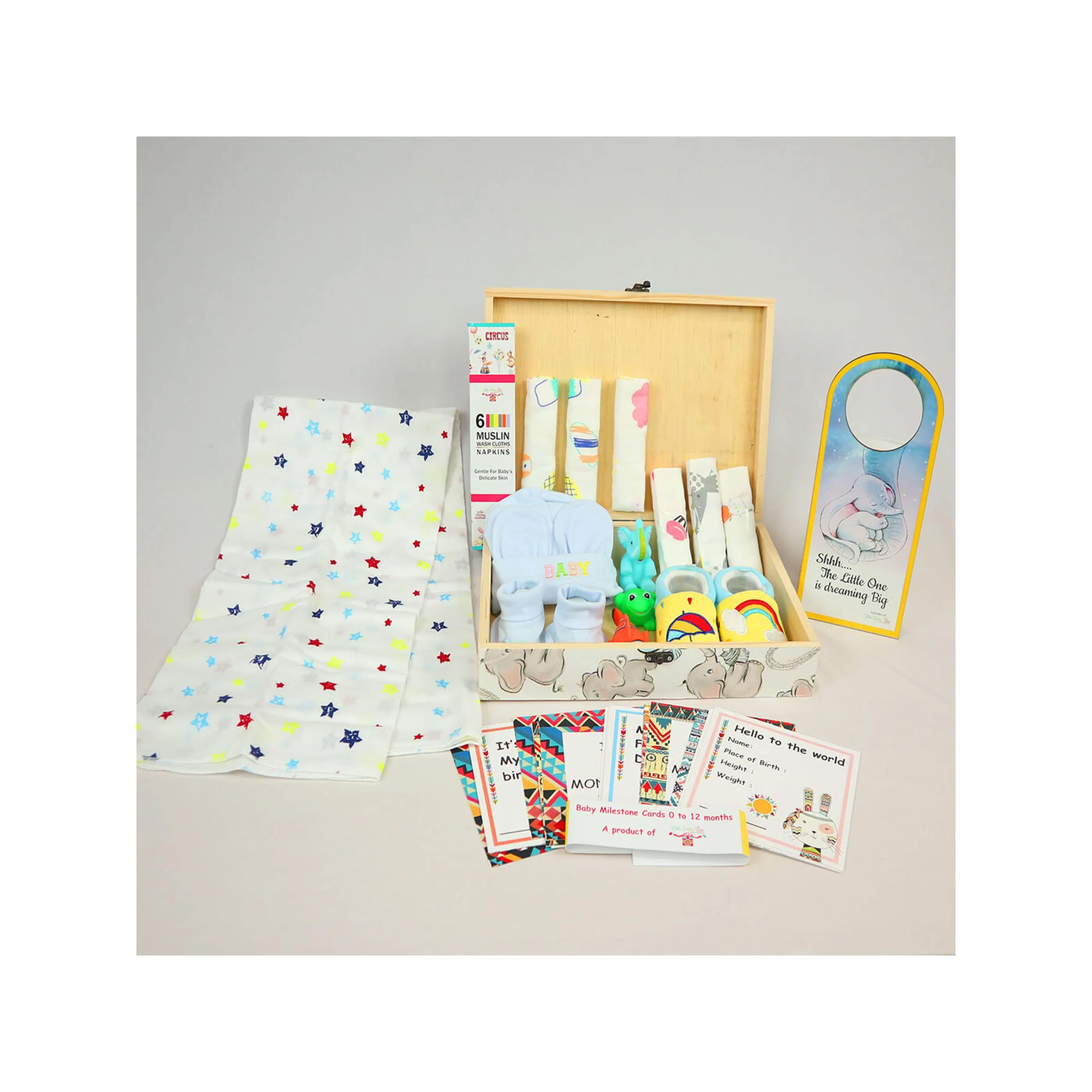 Little Surprise Box Newborn Little Princess Pinewood Gift Hamper Box Set (Blue)