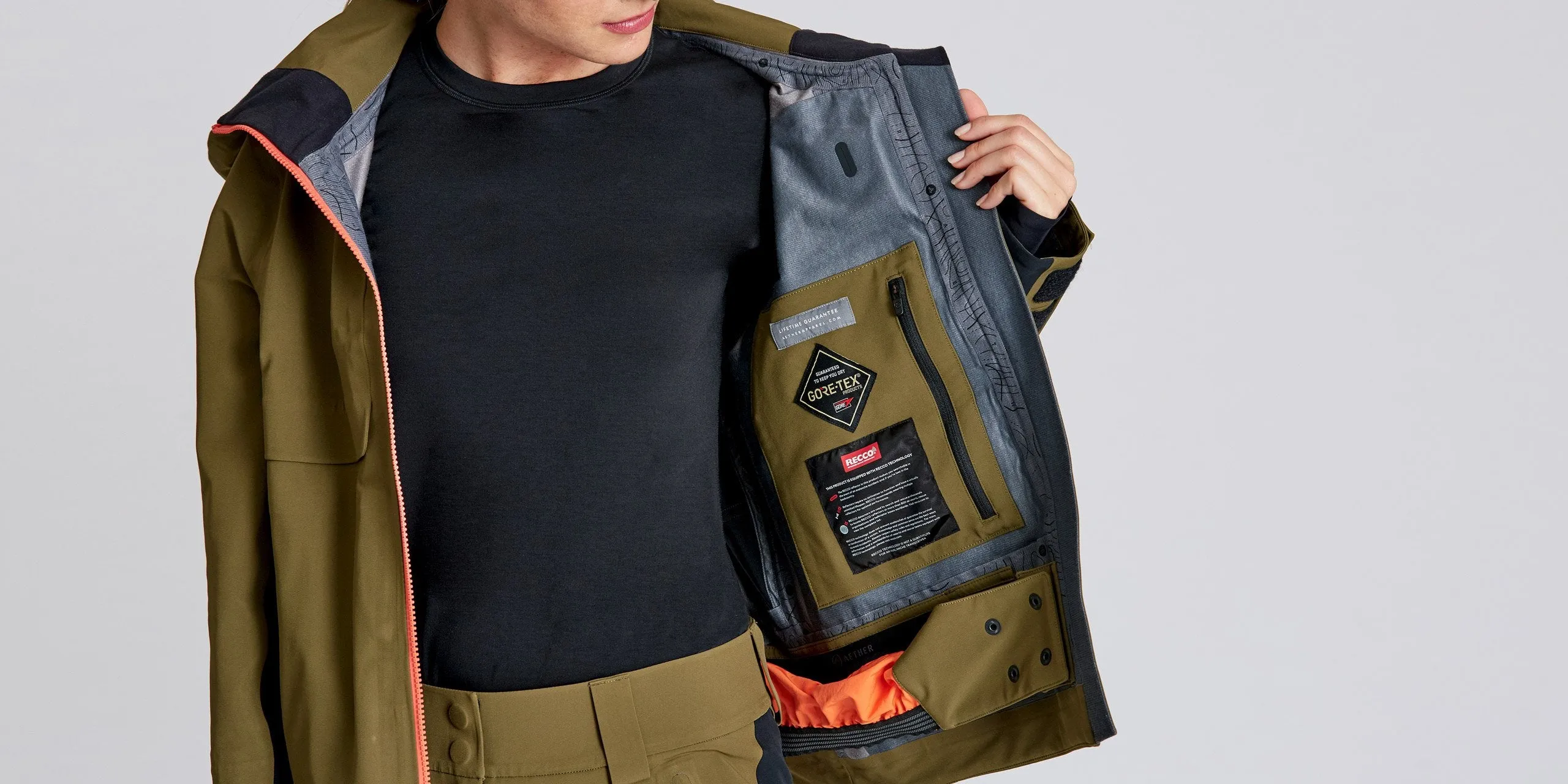 W Stealth Snow Jacket